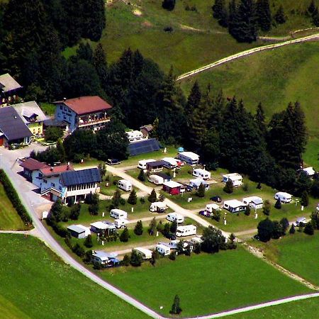 Camping Alpenwelt Hotell Tannheim Exteriör bild