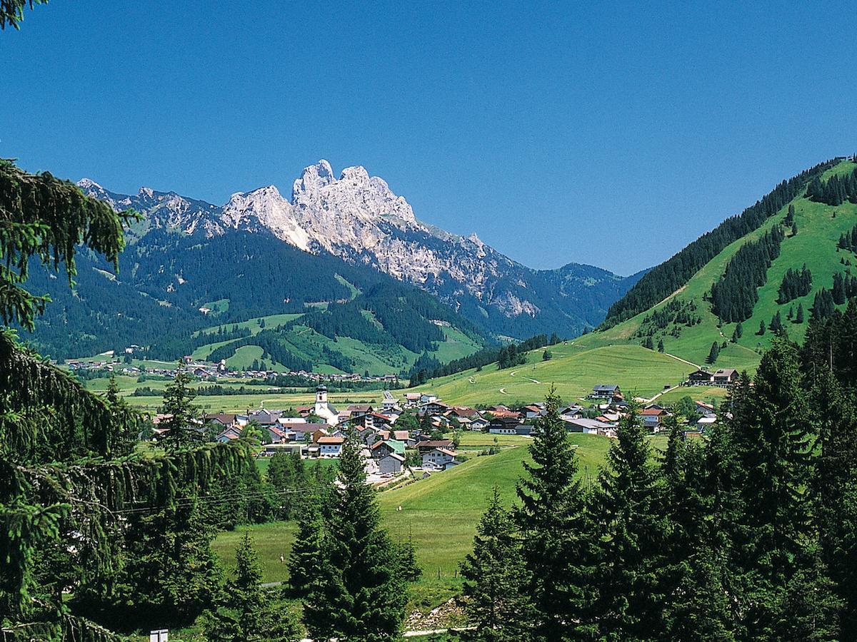 Camping Alpenwelt Hotell Tannheim Exteriör bild